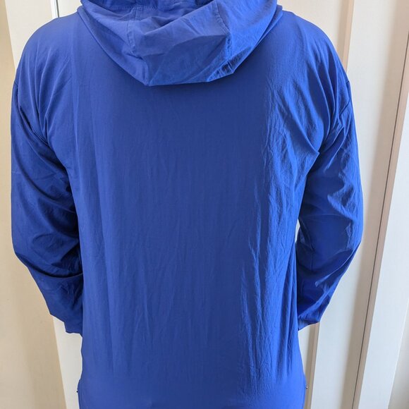 Adidas Windbreaker – Size Medium - Picture 6 of 9